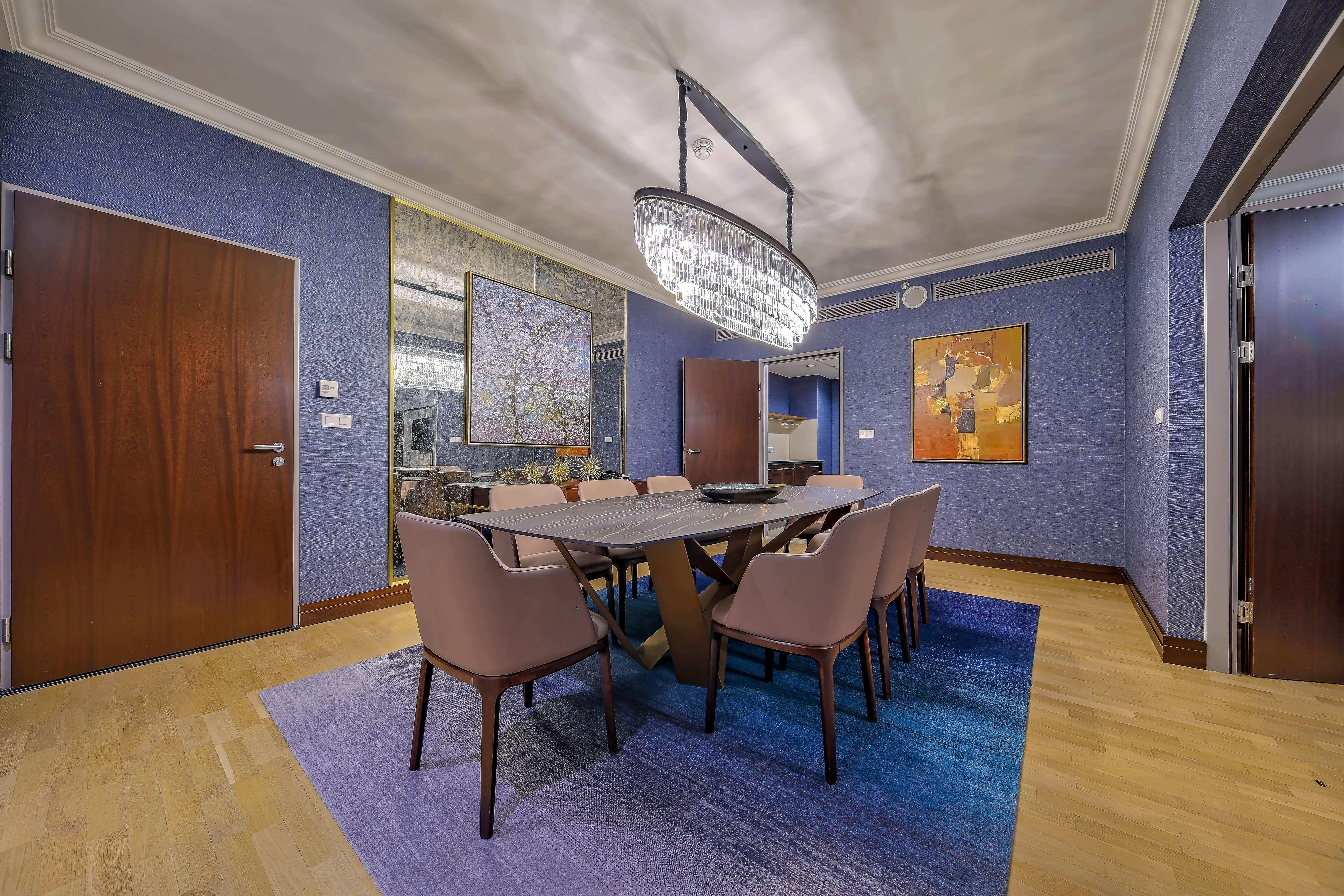 Intercontinental By Ihg Hotel