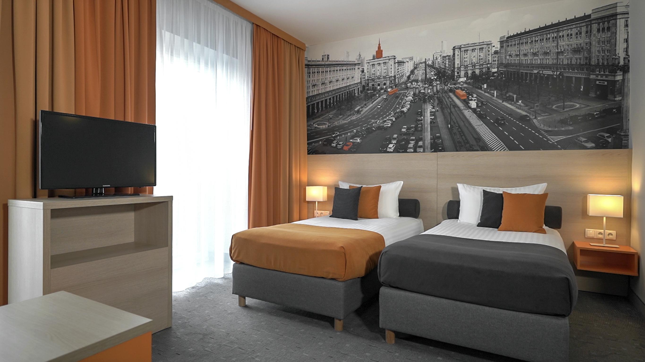 Mdm Centre Hotel 3*