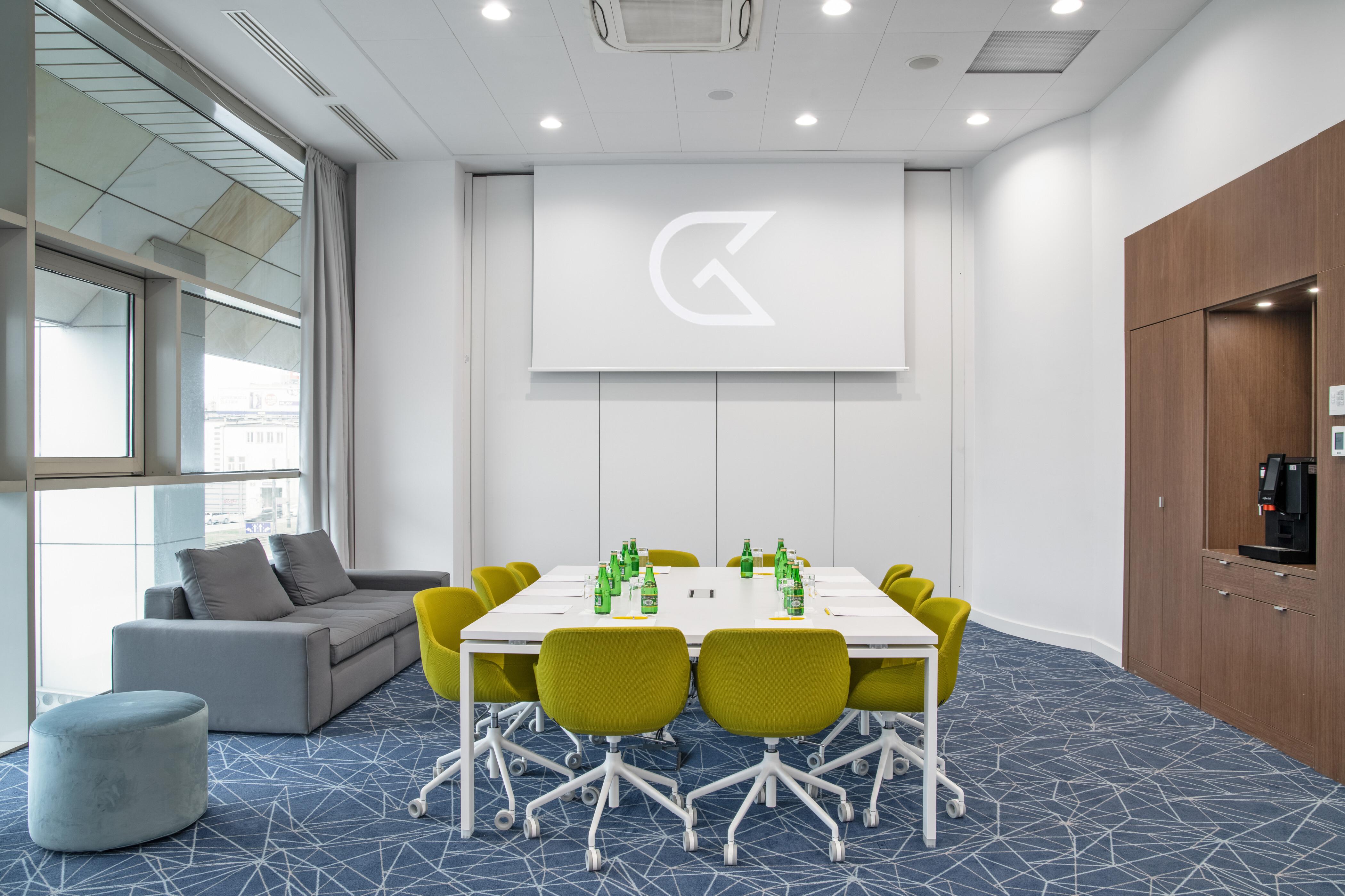 Golden Tulip Centrum 4*