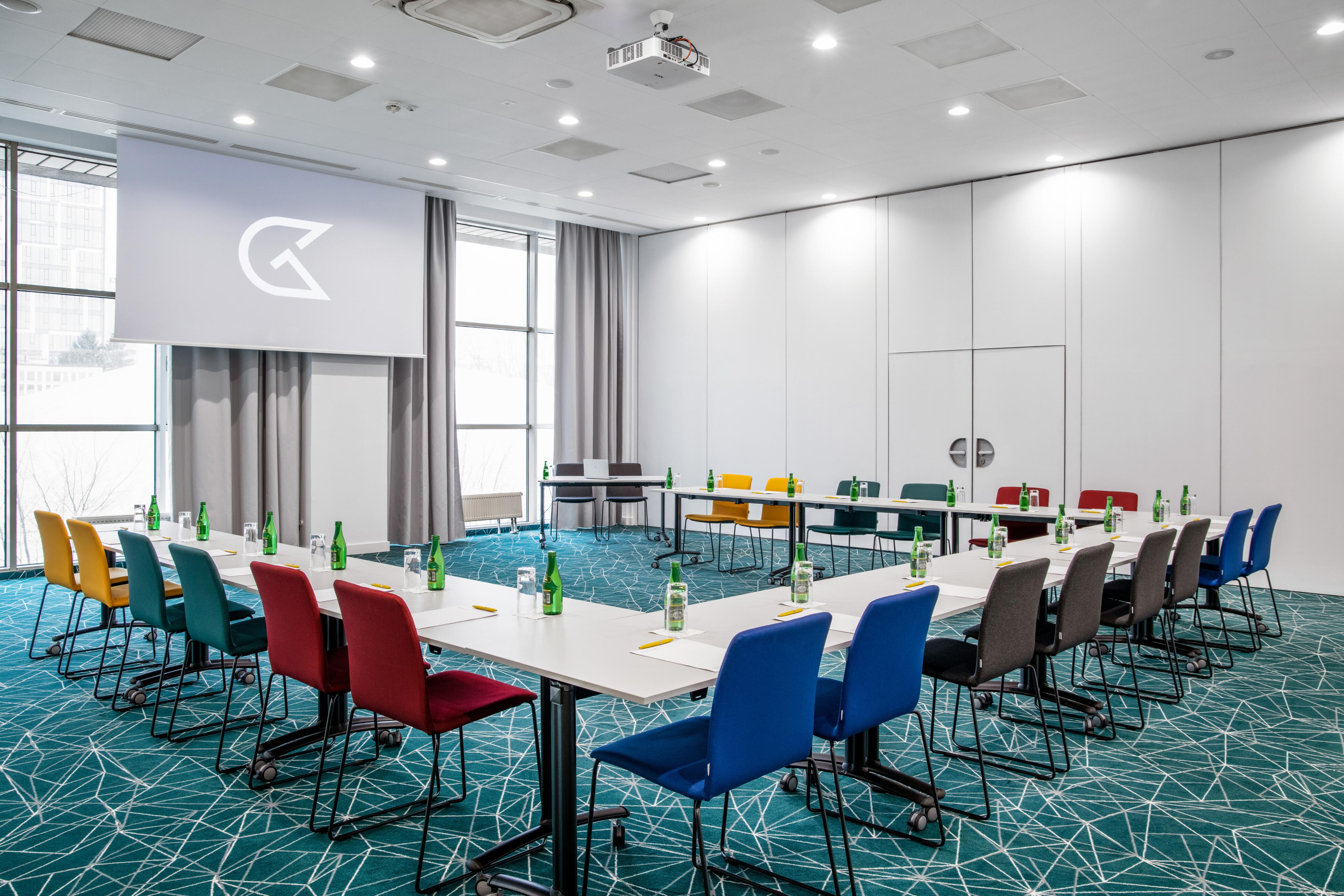 Golden Tulip Centrum 4*