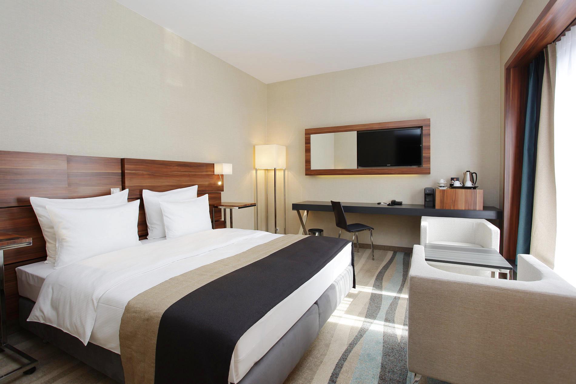 Plaza 4* Warszawa
