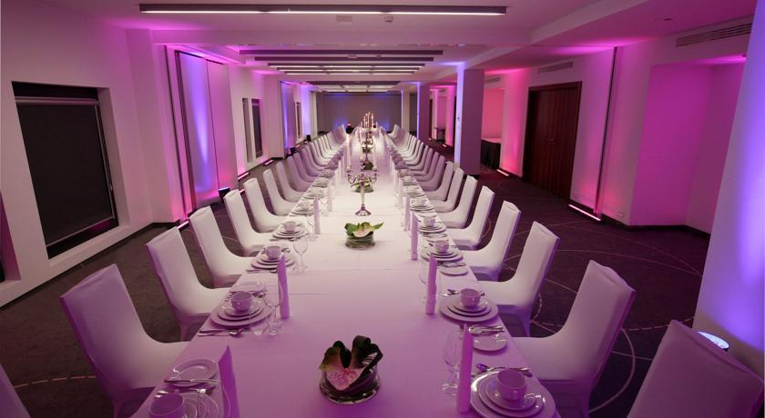 Hotel Plaza 4*
