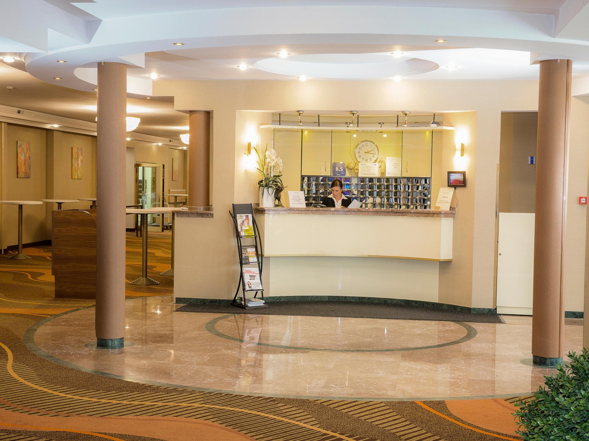 Boss Hotel
