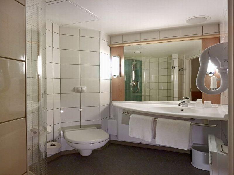 Hotel Ibis Reduta 3*