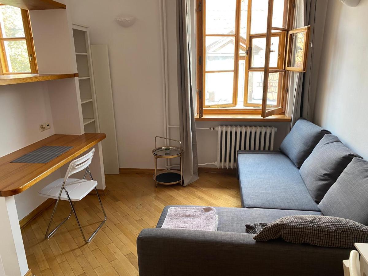 Apartament Old Town Apartment *