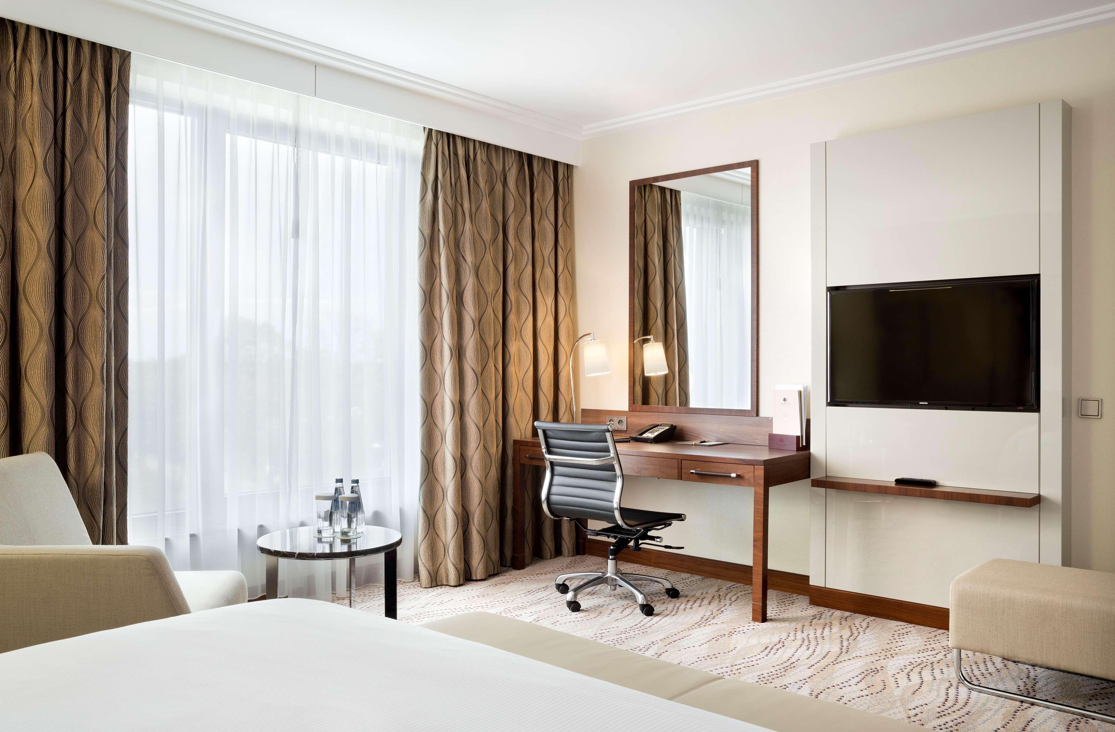 Doubletree By Hilton & Conference Centre Hotel