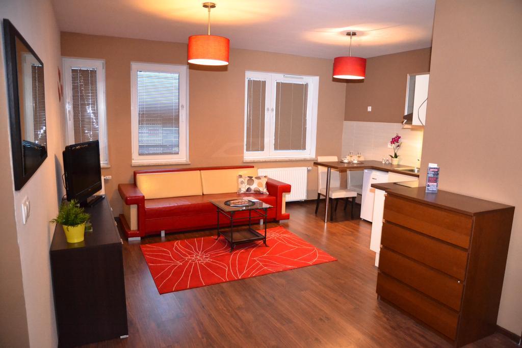Senator Apartment
