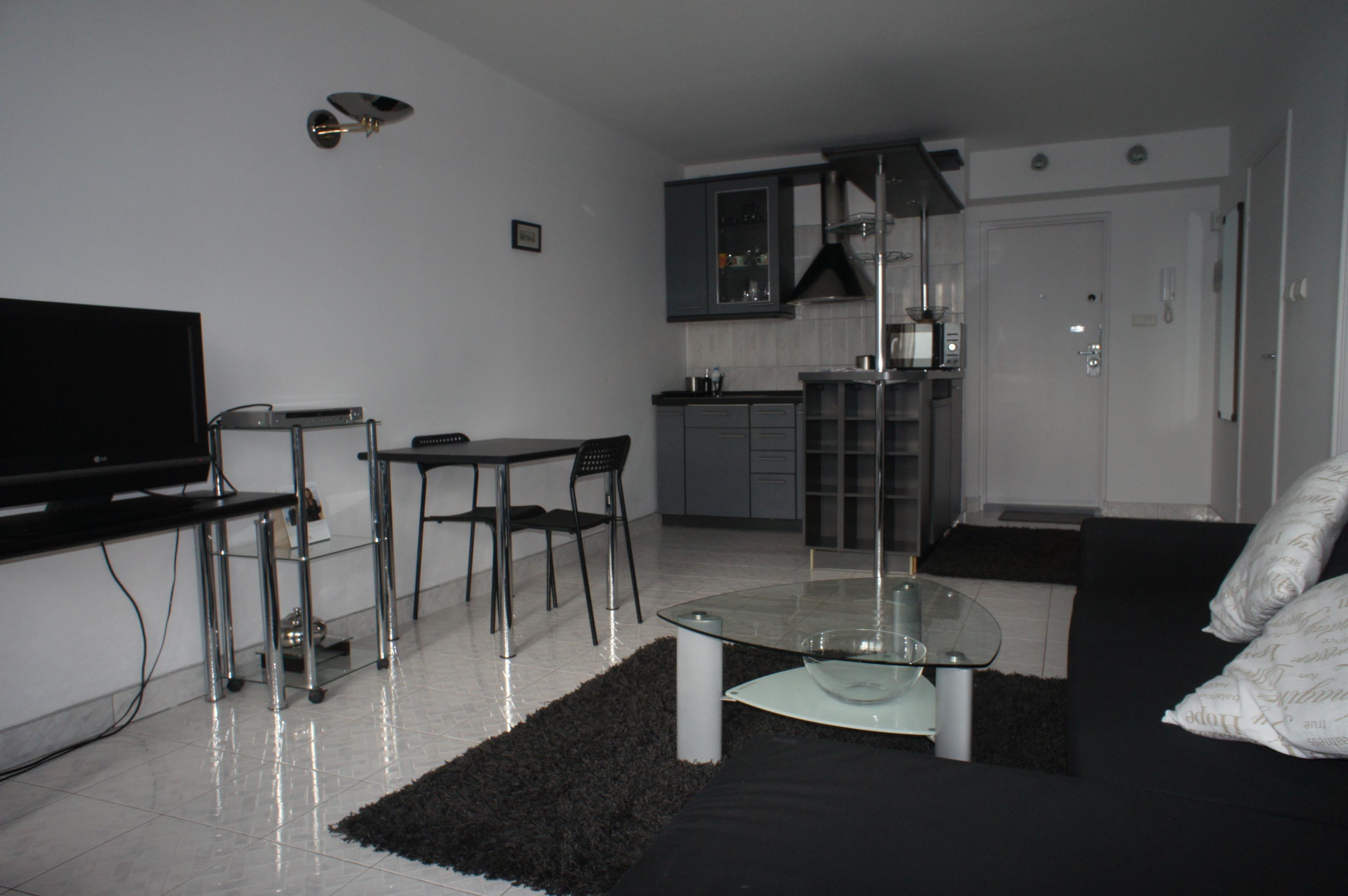 Căn hộ Bonapartments *