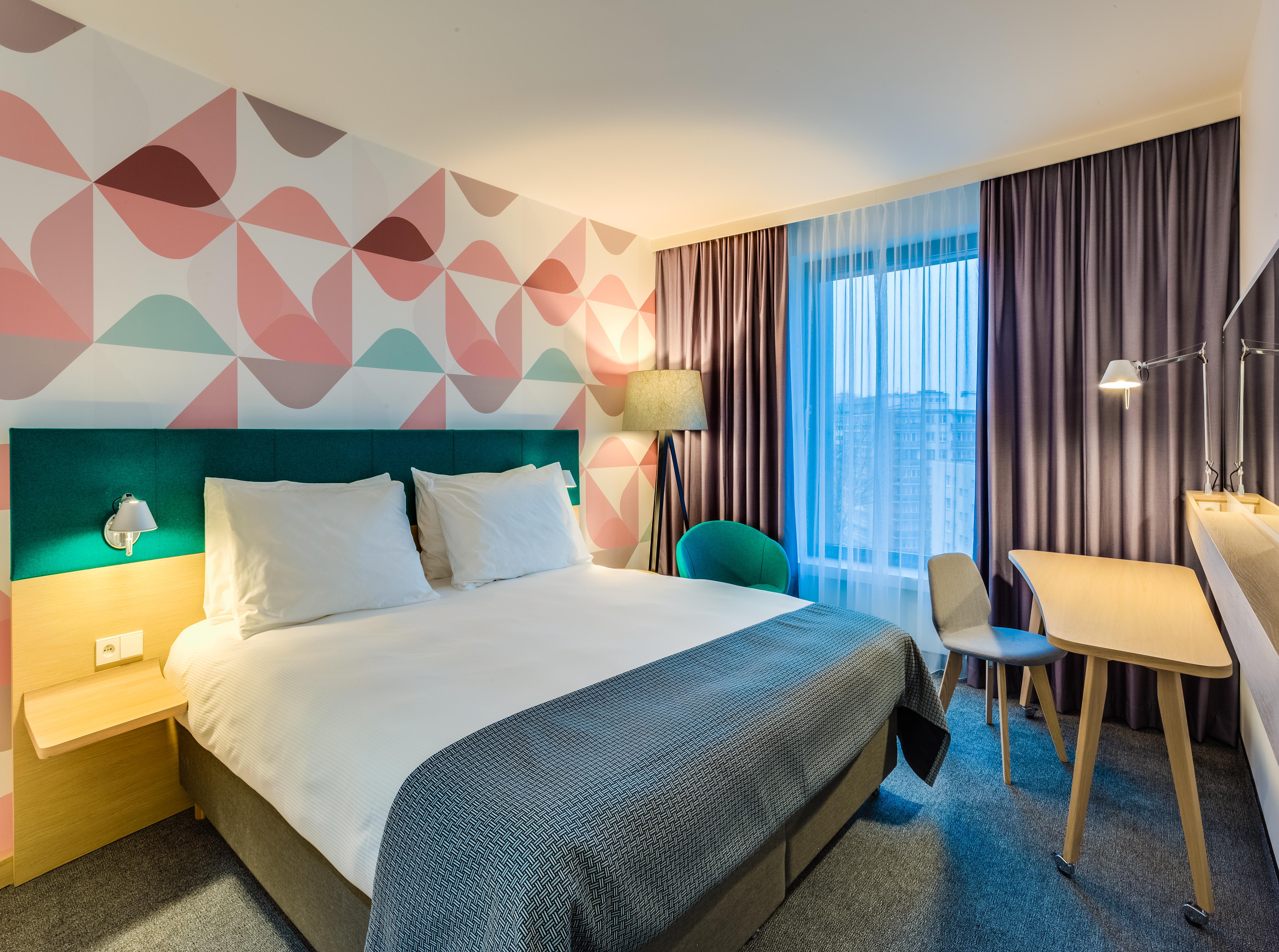 - Centre By Ihg Hotel