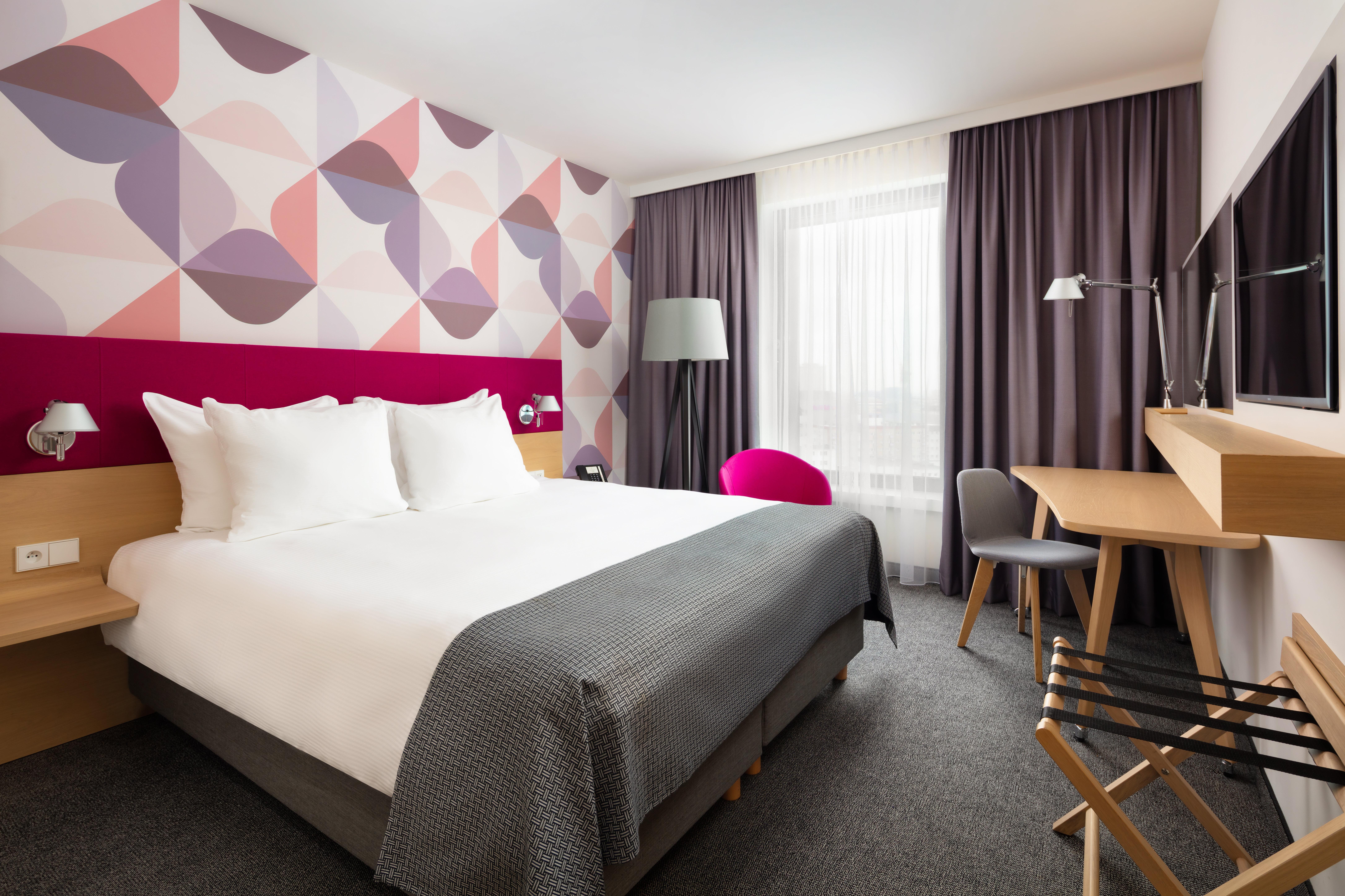 - Centre By Ihg 3*