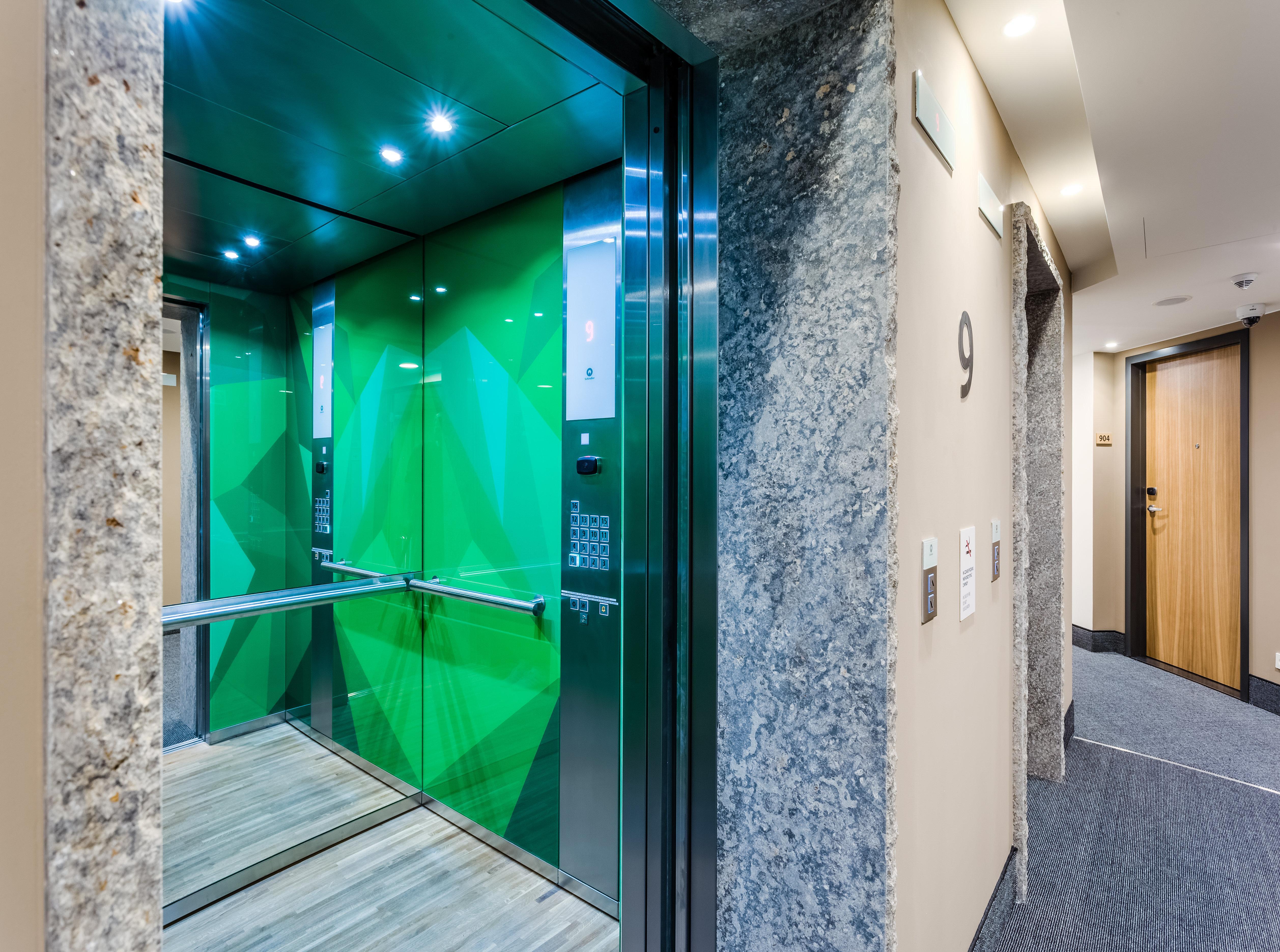 - Centre By Ihg