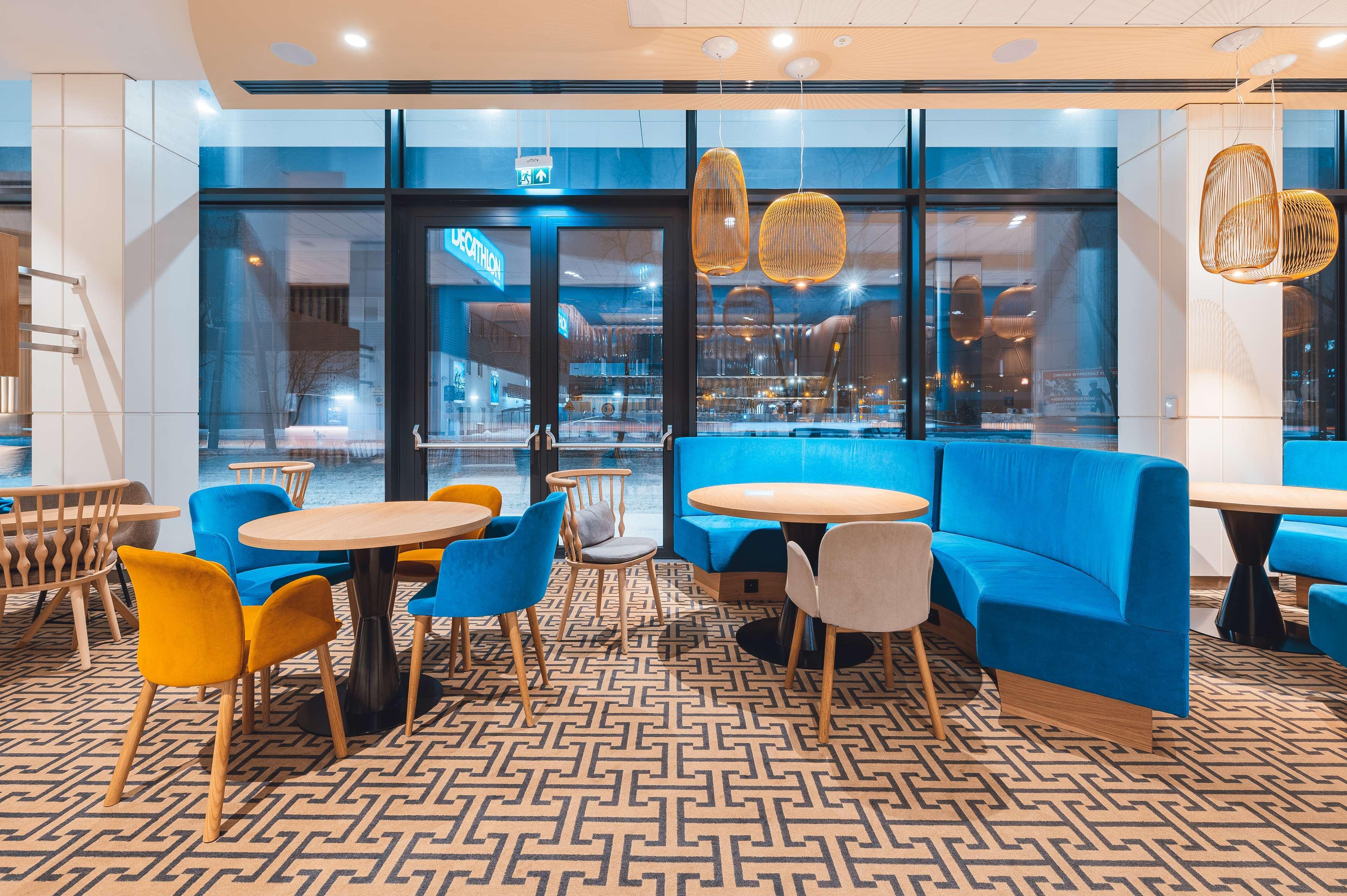 Hotel Hampton By Hilton Reduta