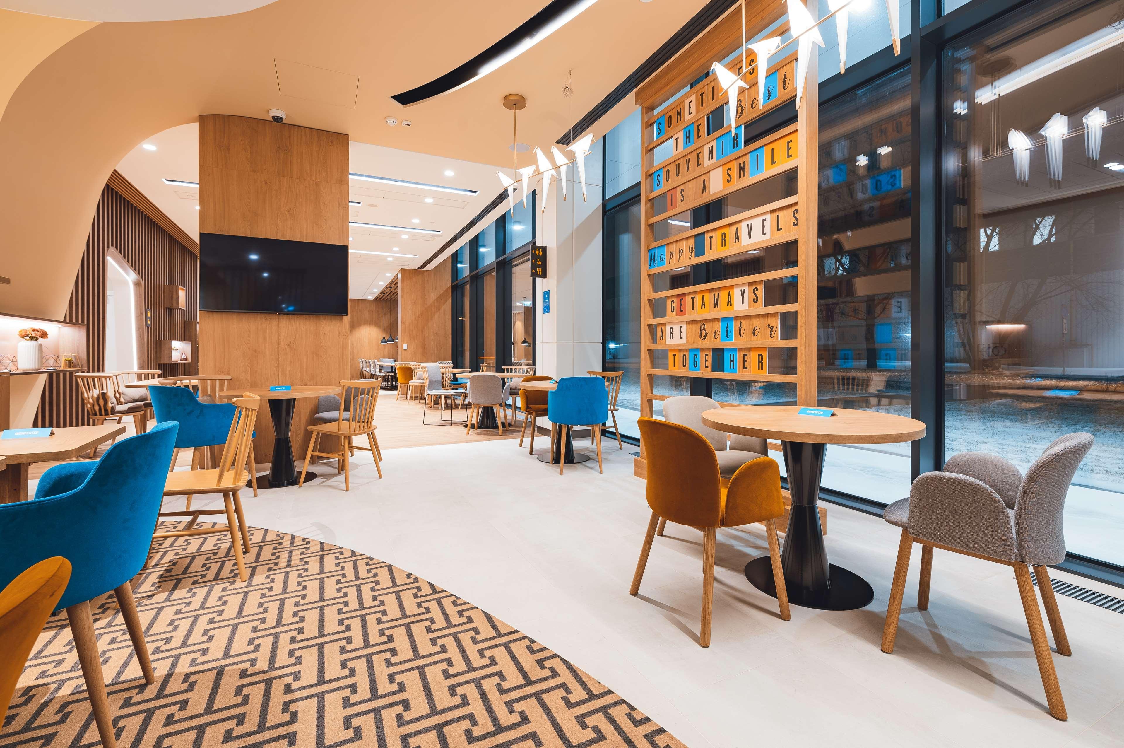 Hampton By Hilton Reduta Hotel 3*
