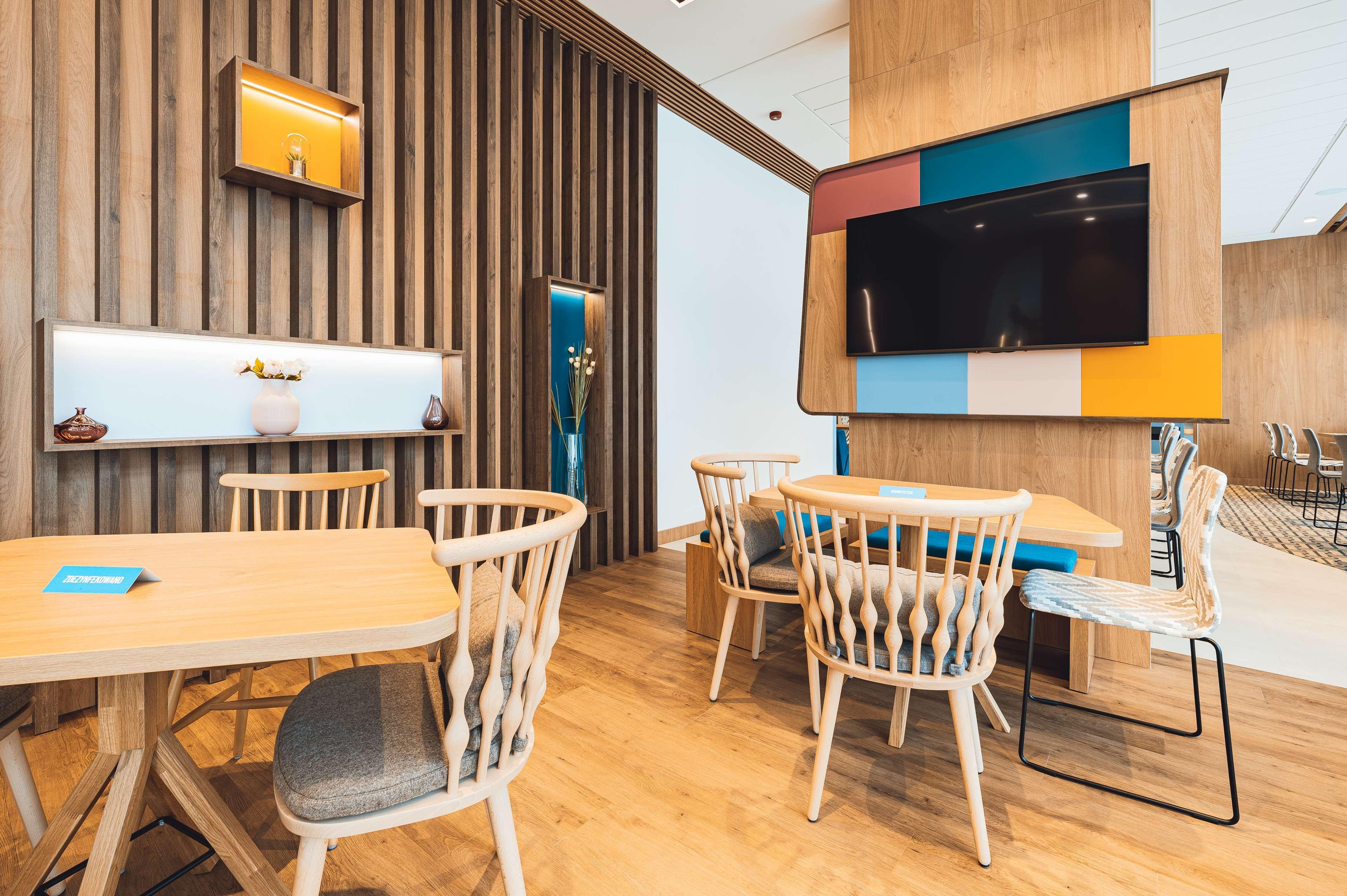 Hampton By Hilton Reduta Hotel 3*