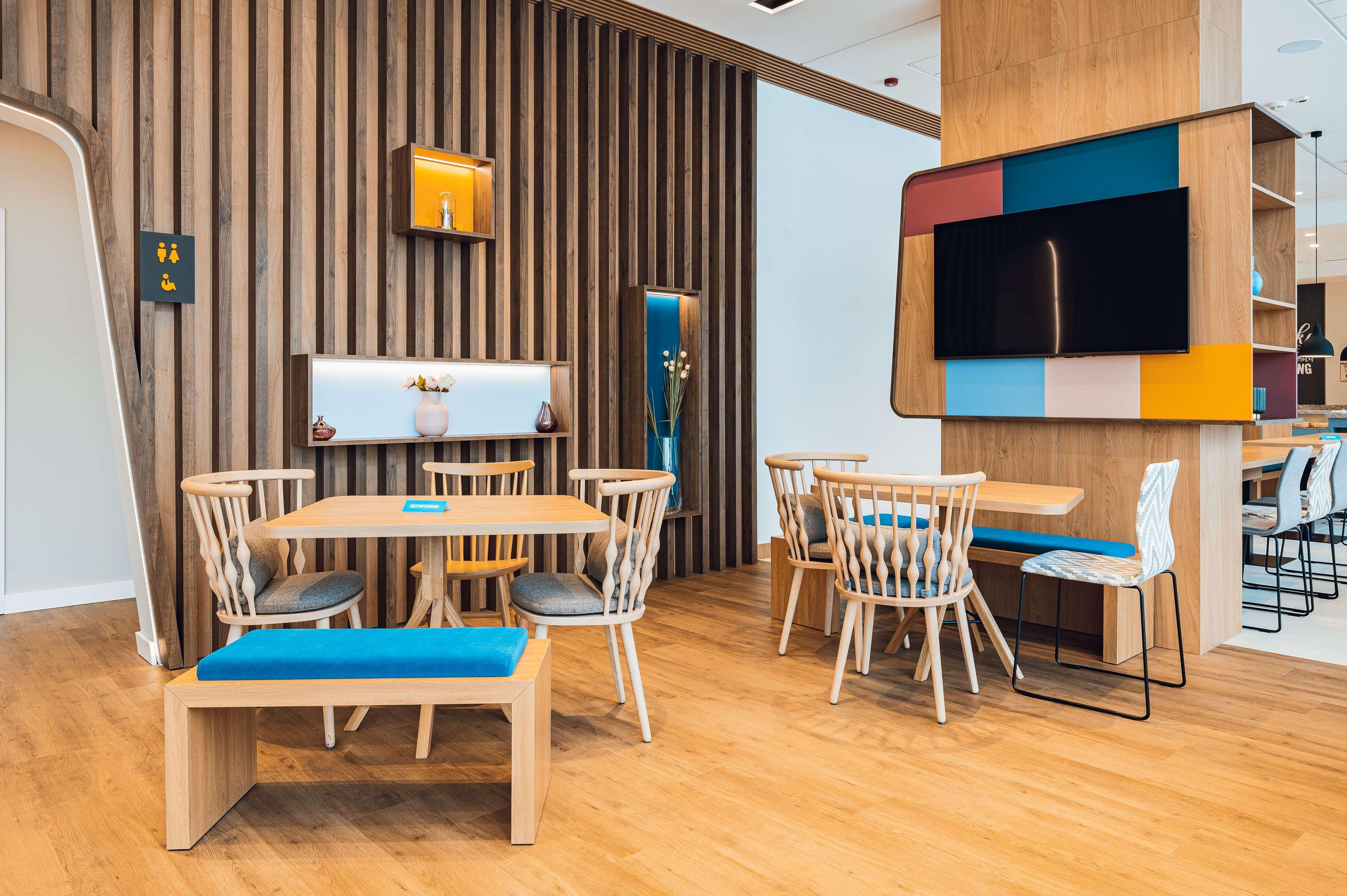 Hampton By Hilton Reduta Hotel 3*