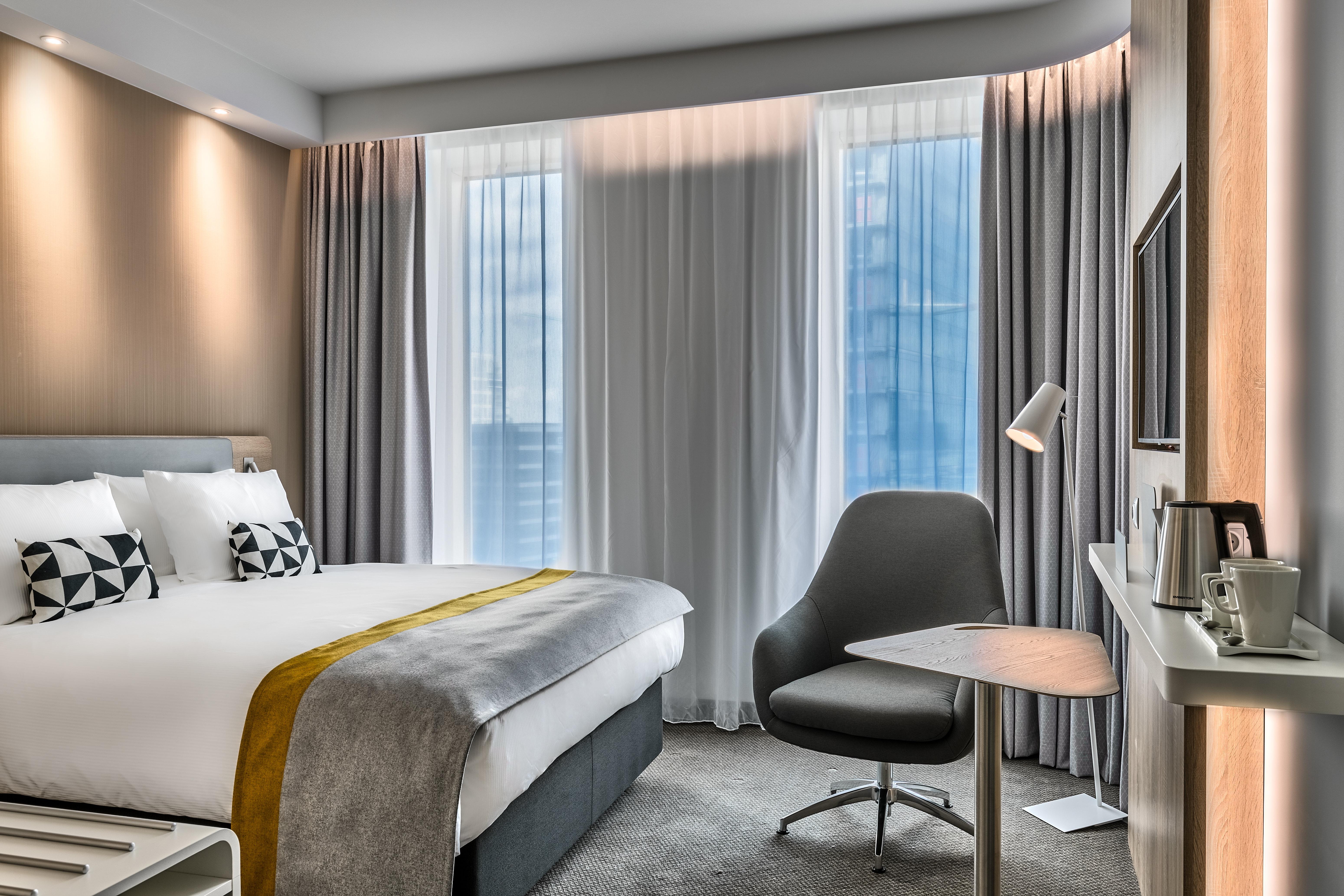 Express - - The Hub By Ihg Hotel