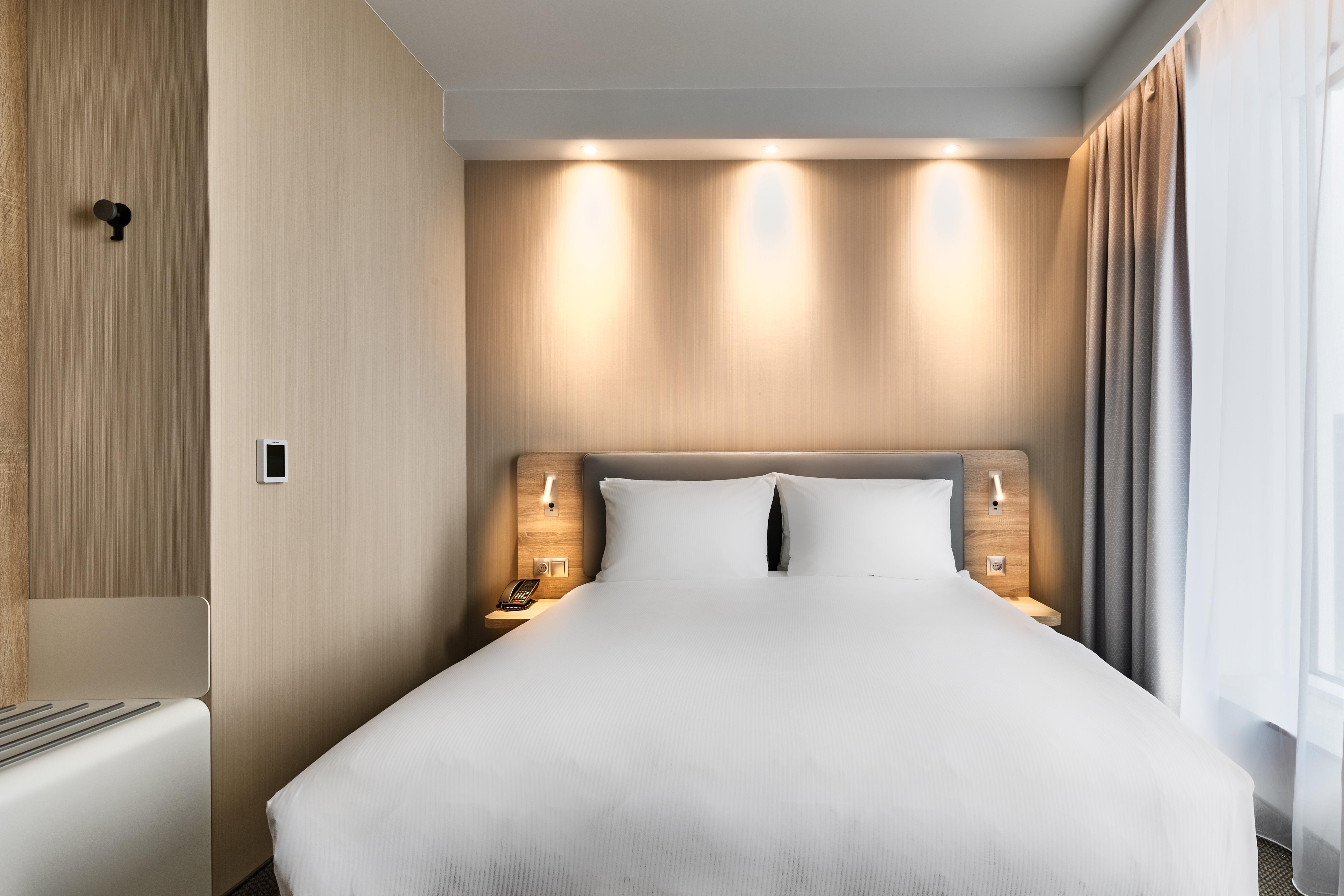 Khách sạn Express - - The Hub By Ihg 3*