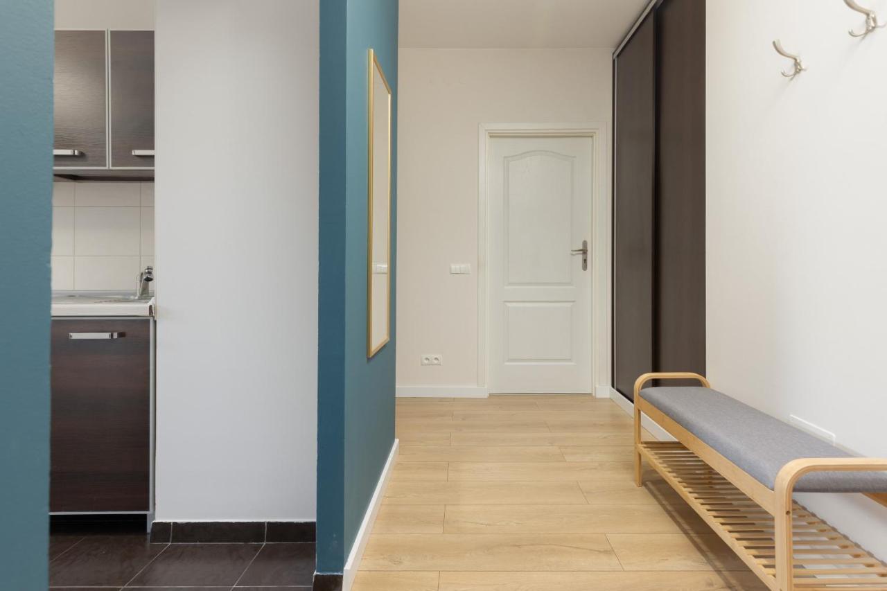 Chlodna European Square By Renters Warsaw
