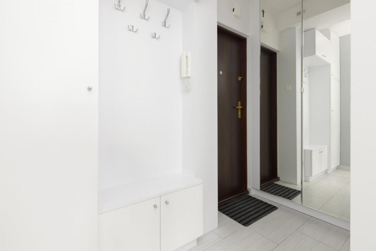 Apartment Metro Plac Wilsona Studio Zoliborz By Renters Warschau