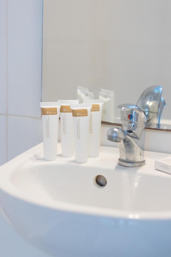Metro Plac Wilsona Studio Zoliborz By Renters
