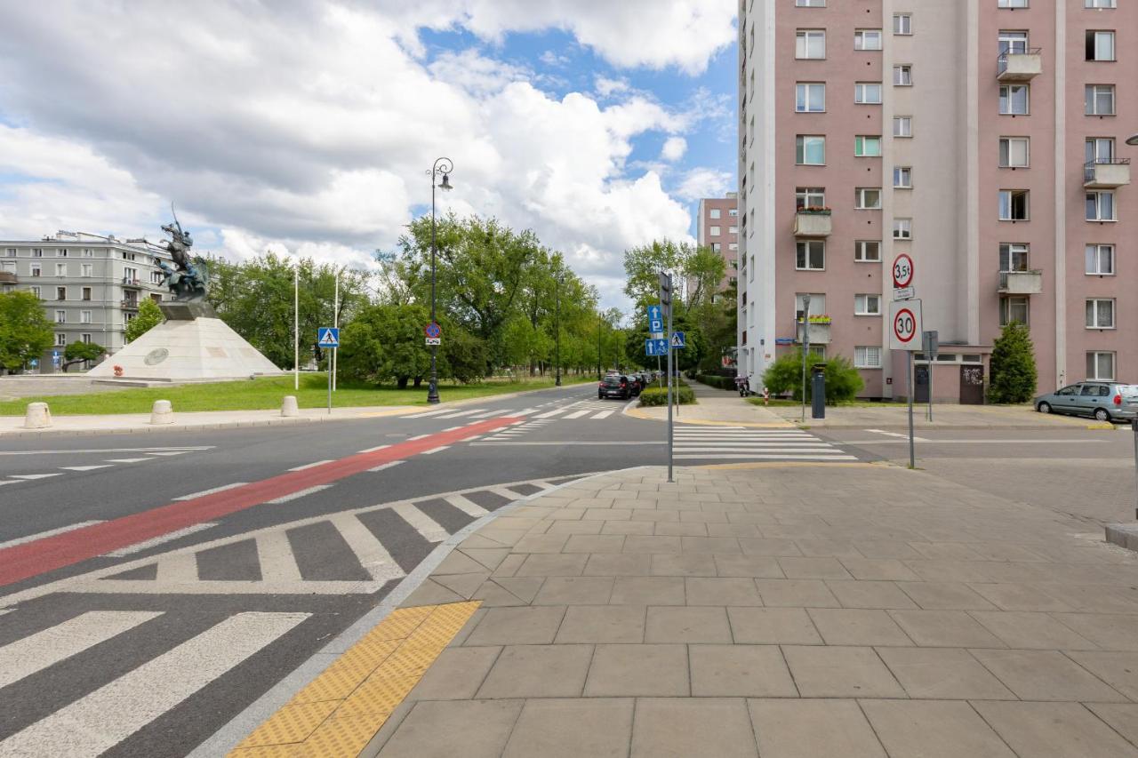 Metro Plac Wilsona Studio Zoliborz By Renters