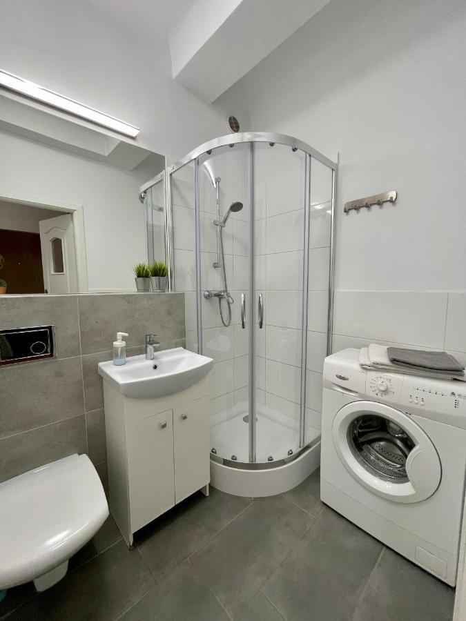 Apartment Andersa 35 Warsaw
