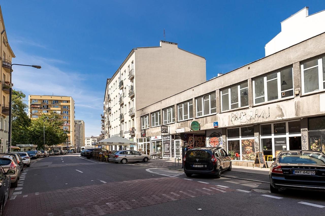 Hostel Unit In Solec50 By Metro Station Centrum Kopernika Elektrownia Powisle Stadion Narodowy *