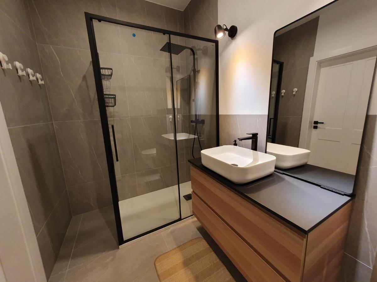 Bohema Praga Apartments, Metro Szwedzka, Near Old Town Varsóvia