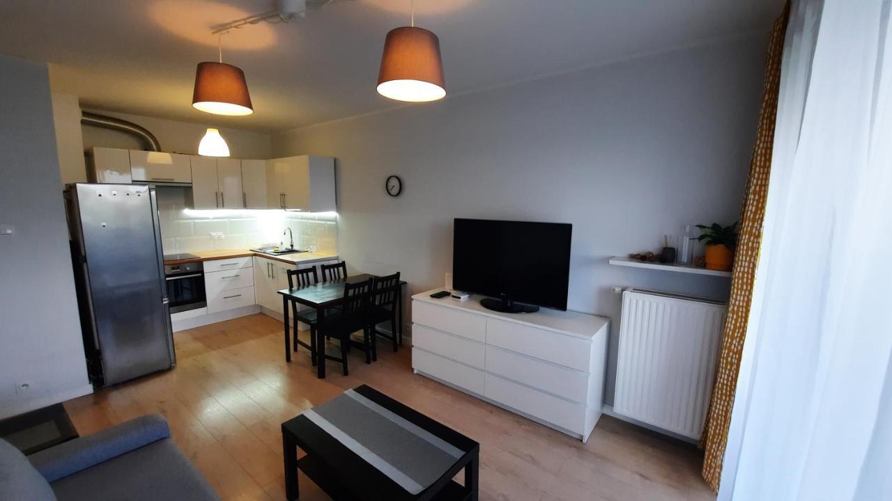 Ursa - Wygodny Apartament I Bezplatny Parking Na Miejscu Apartment