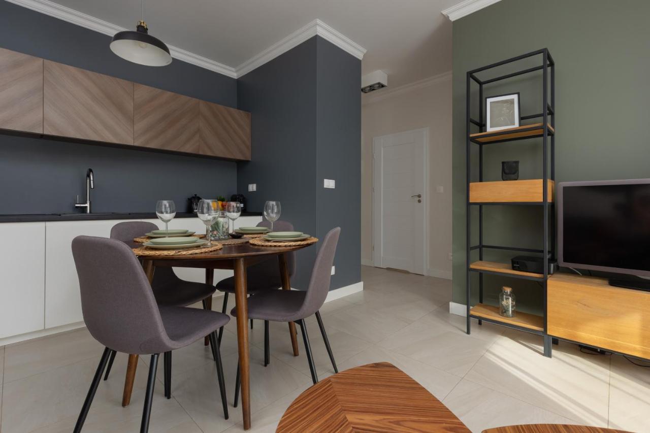 Lakeview Kapelanów Armii Krajowej By Renters *