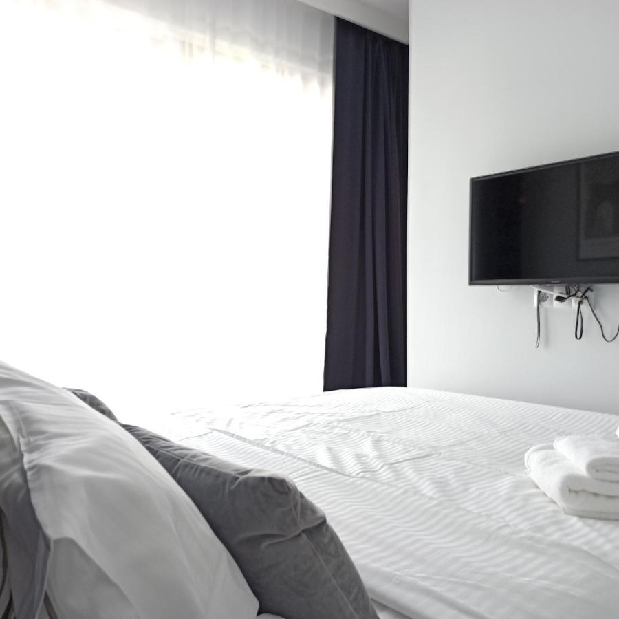 Woronicza Premium * Warszawa