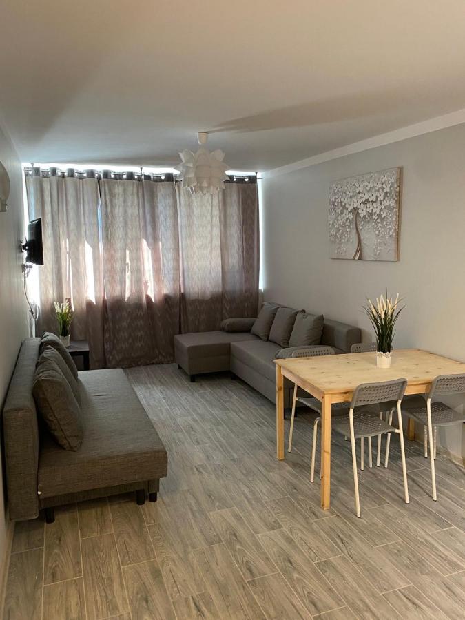 Apartment Coser Metro Onz *