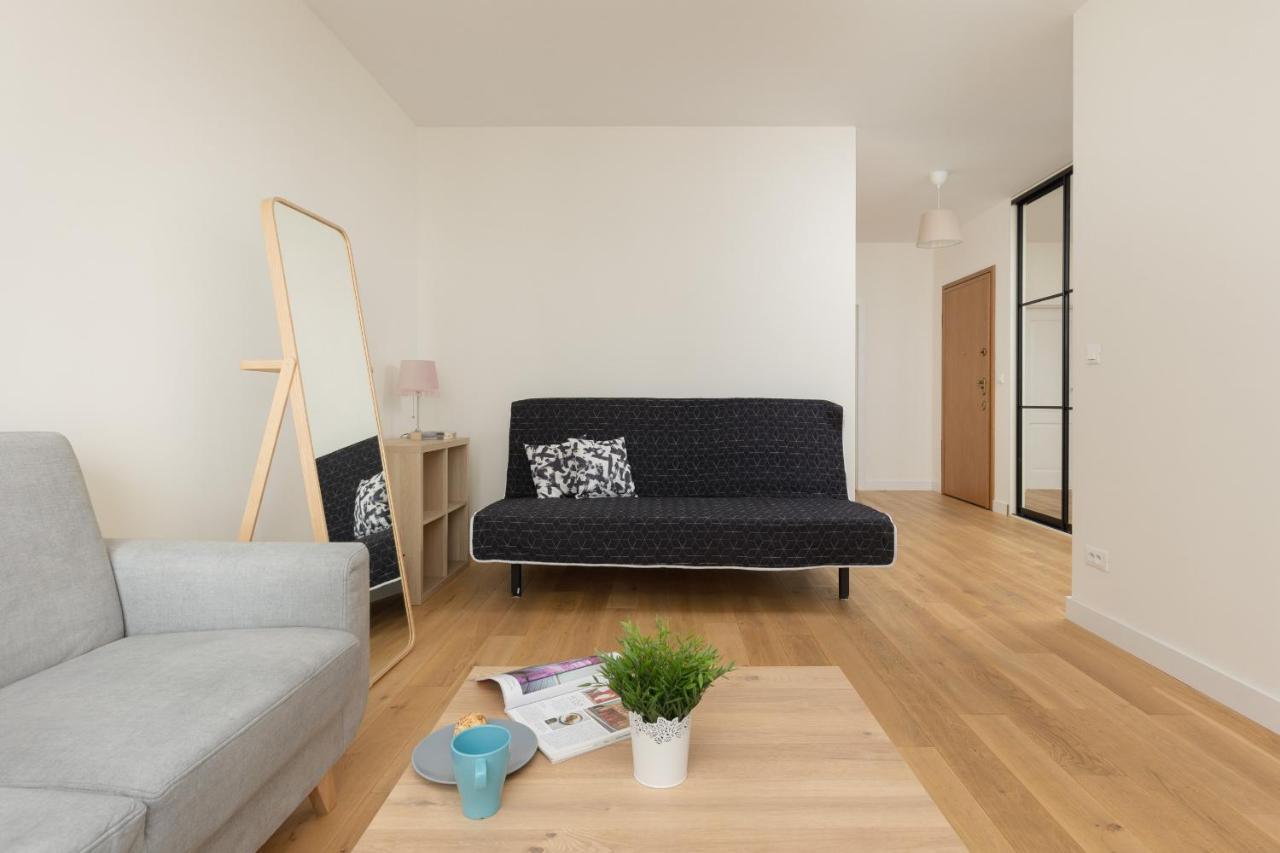 Sierakowskiego By Renters Apartment