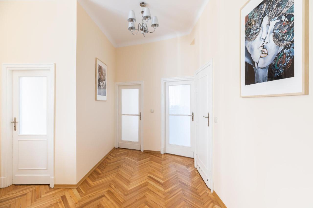 Apartment P&o Serviced Plac Konstytucji Warsaw