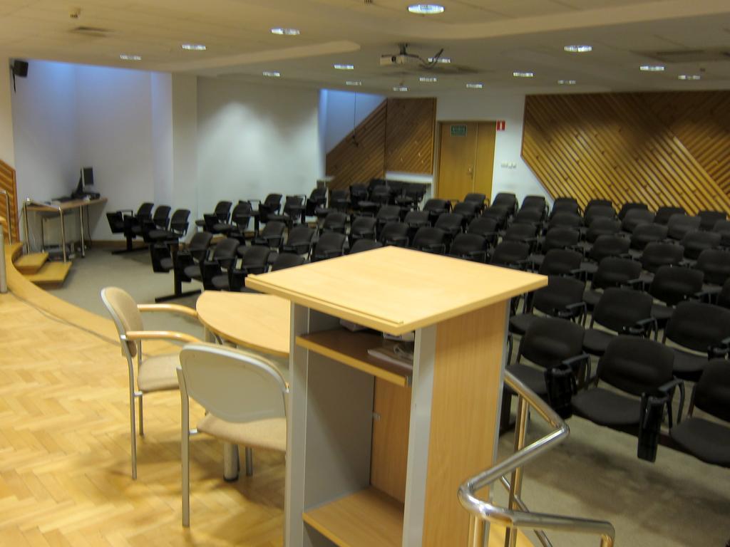 Resort Centrum Konferencyjne Ibib Pan Warschau