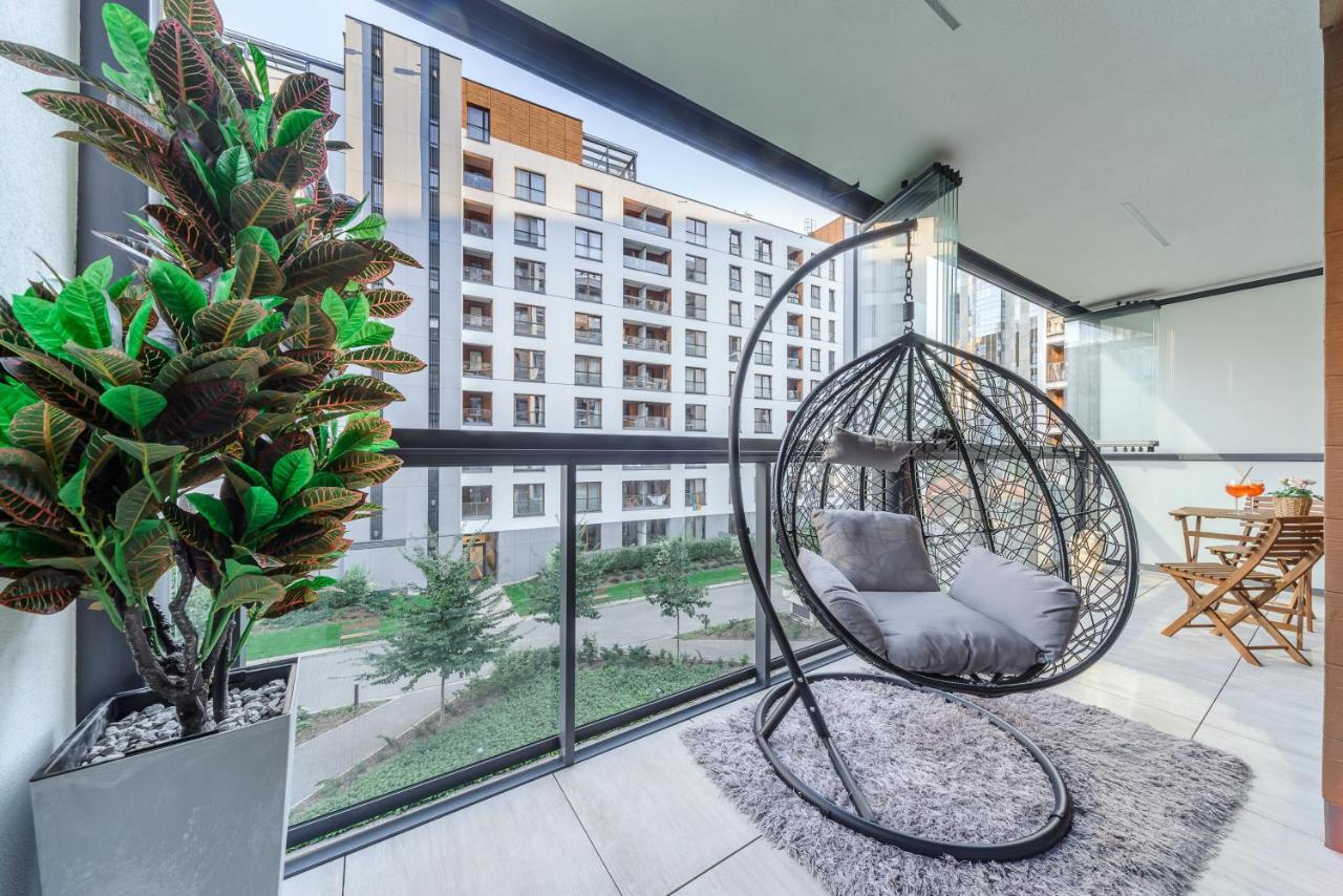 Modern With Access To The Pool Near Rondo Daszynskiego Station