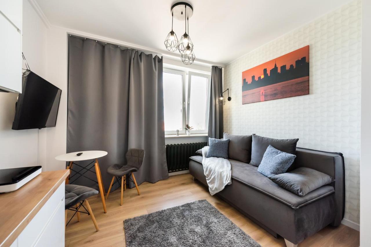Centre High Floor View Apartment