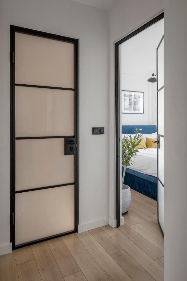 Stylowy Przy Metrze Apartment *