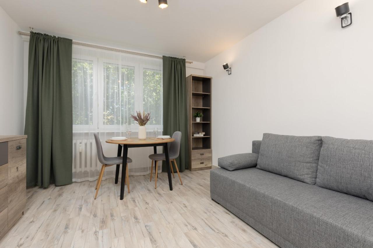 Studio Wlochy 1 Sierpnia By Renters *