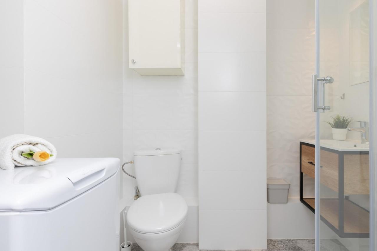 Studio Wlochy 1 Sierpnia By Renters Apartment Warsaw