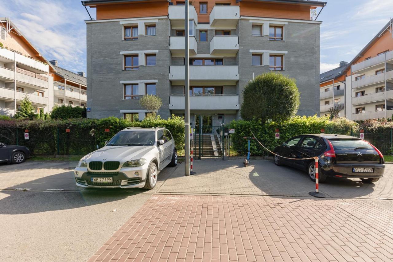 Bemowo With Balcony By Renters