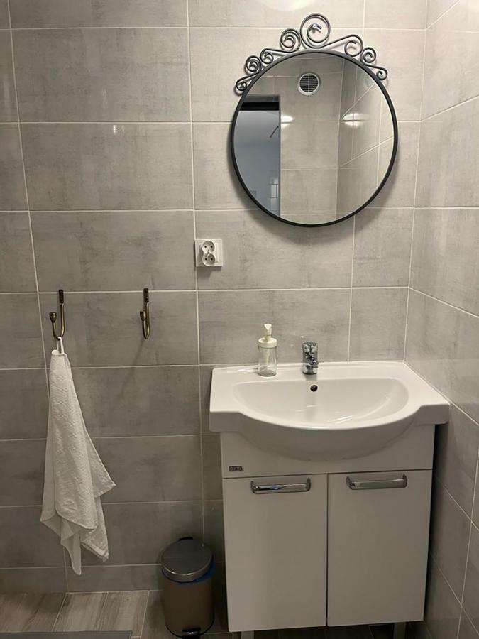 Labo Chmielna * Warsaw