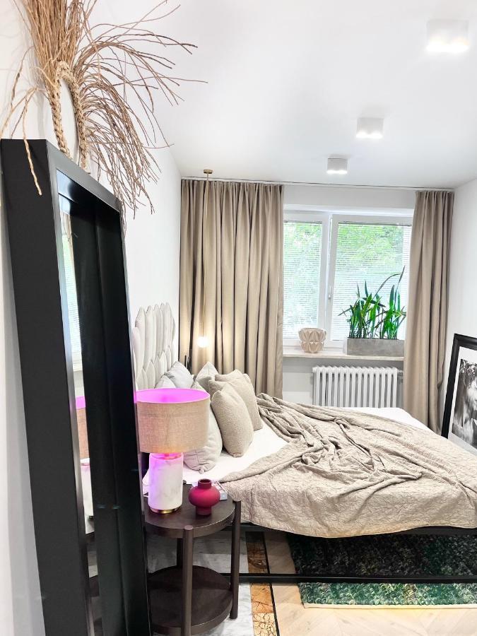 Design+luxus Im Zentrum! +netflix Apartment Warschau