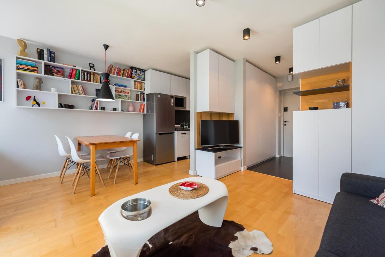 Apartment Powisle Snug Studio Warsaw