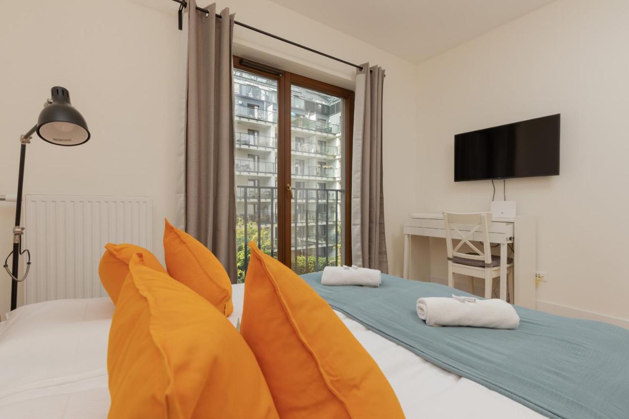 Sierakowskiego By Renters Apartment Warschau