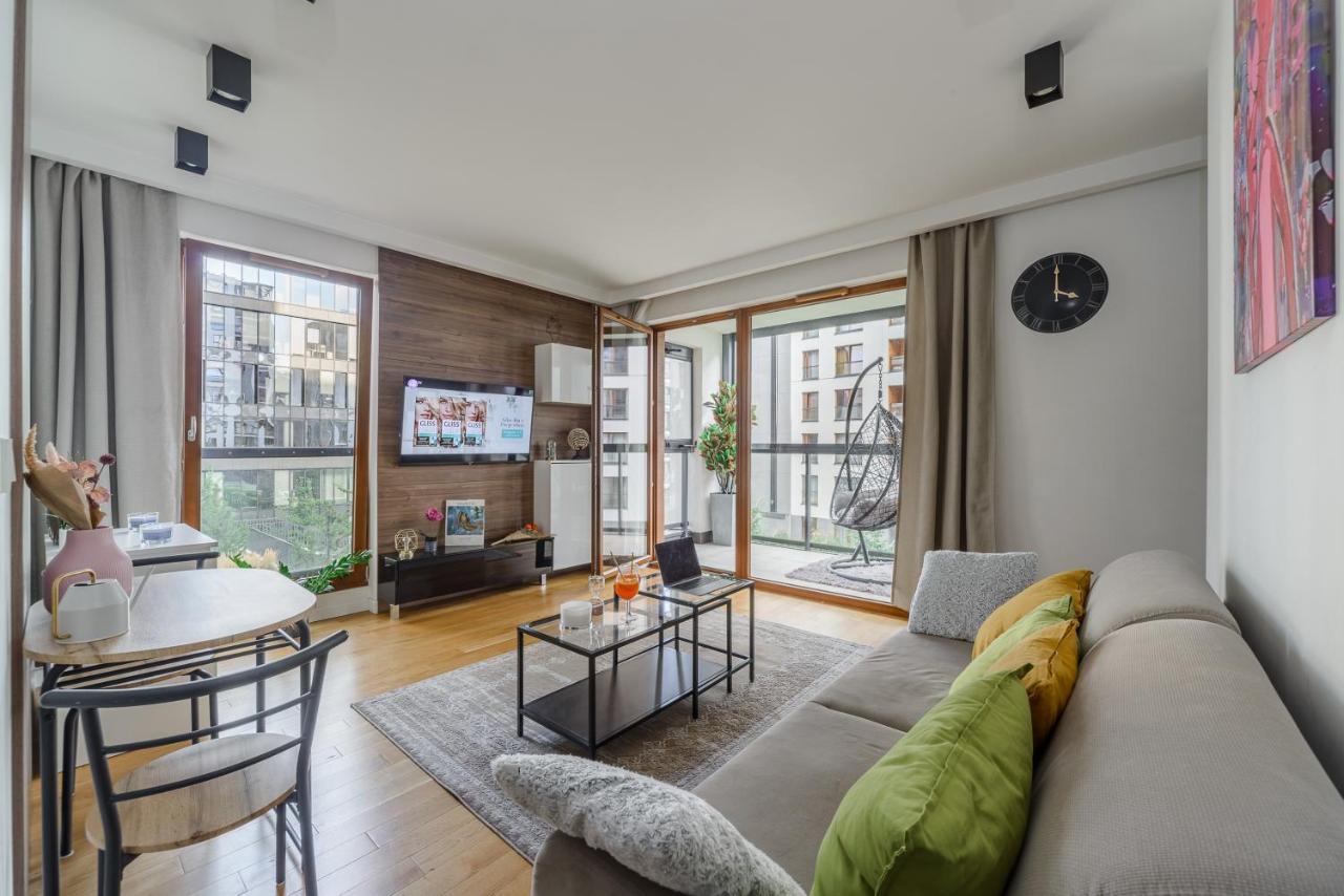 Modern With Access To The Pool Near Rondo Daszynskiego Station Căn hộ *