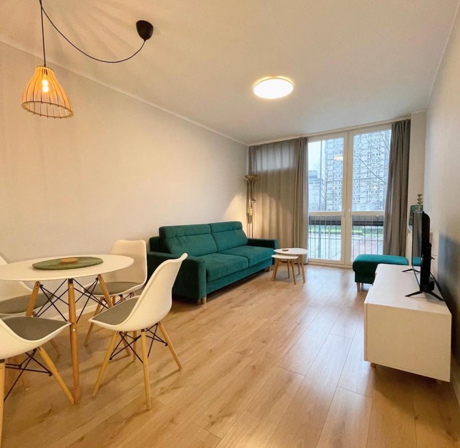 Przy Atrium, Stacja Metra Rondo Onz Căn hộ