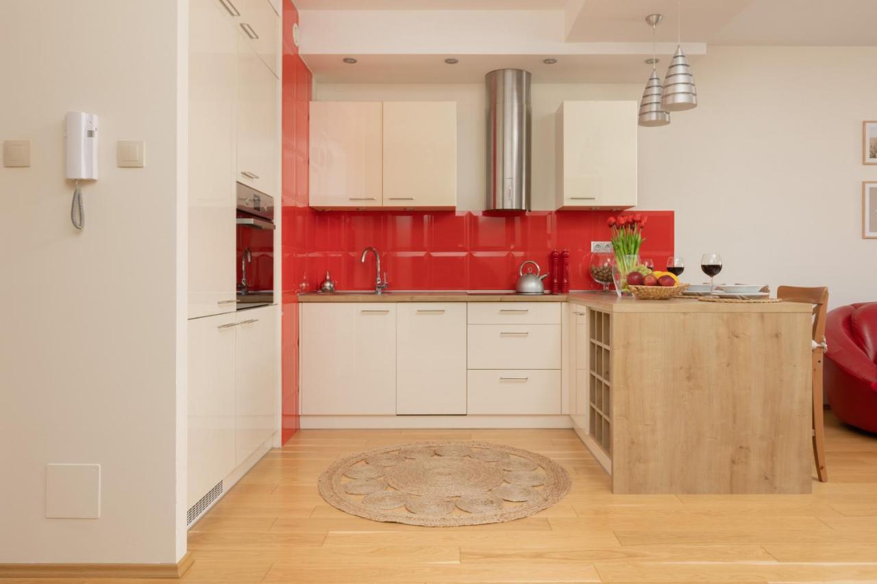 Apartment Osiedle Intenso Wola By Renters