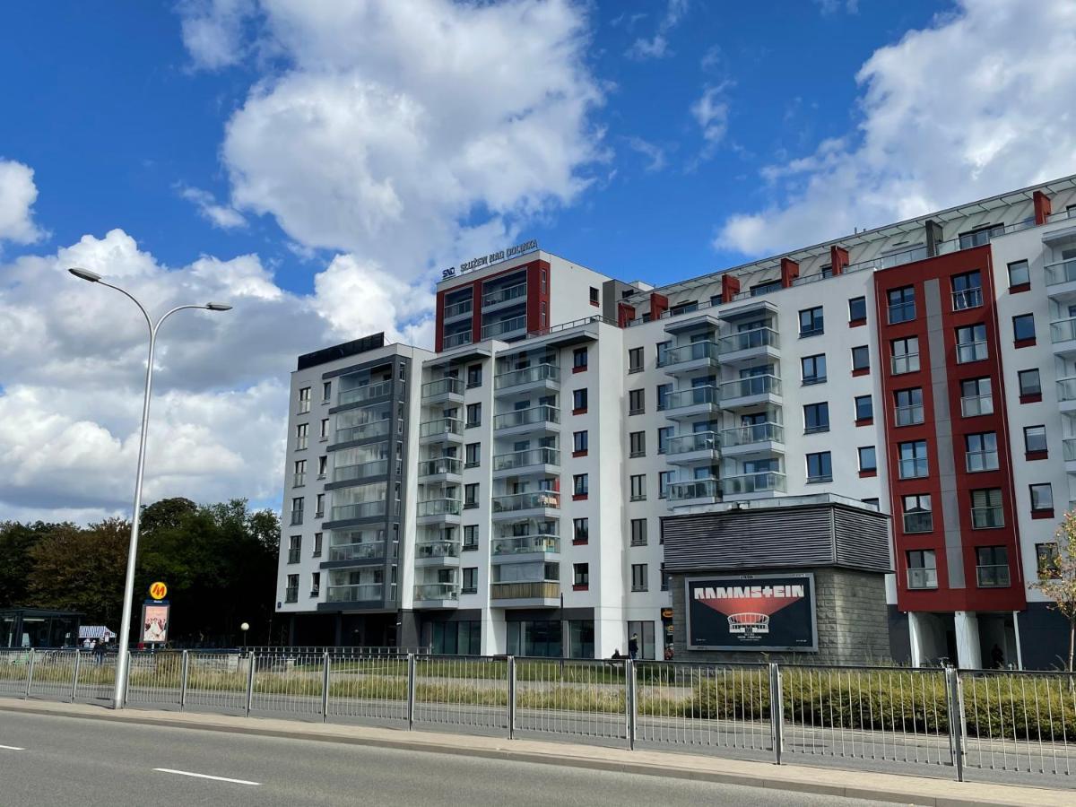 Metro Sluzew Apartment Warsaw