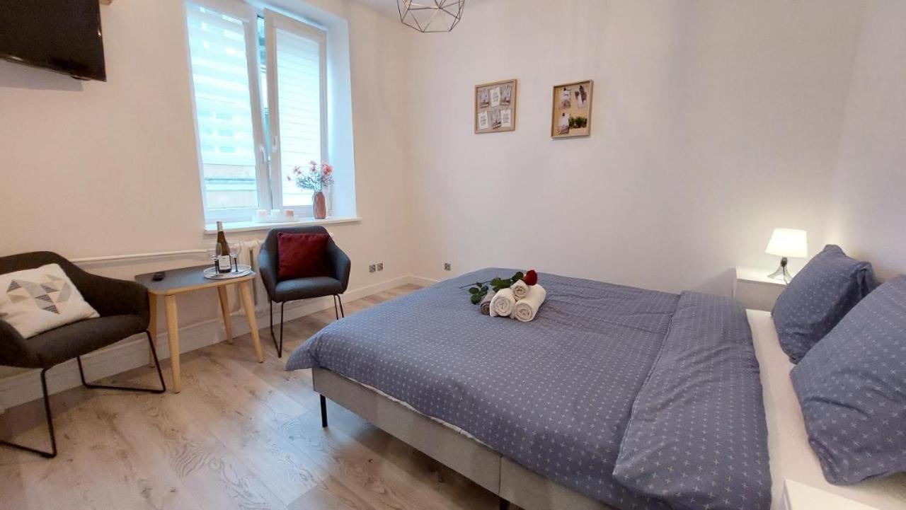 Apartment In The Old Town & Fast Internet - Bednarska 20 M 7 Warsaw
